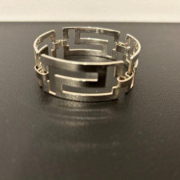 Silvertone Greek key design link bracelet - Picture 3 of 3